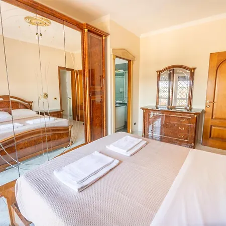 Casa Rosy